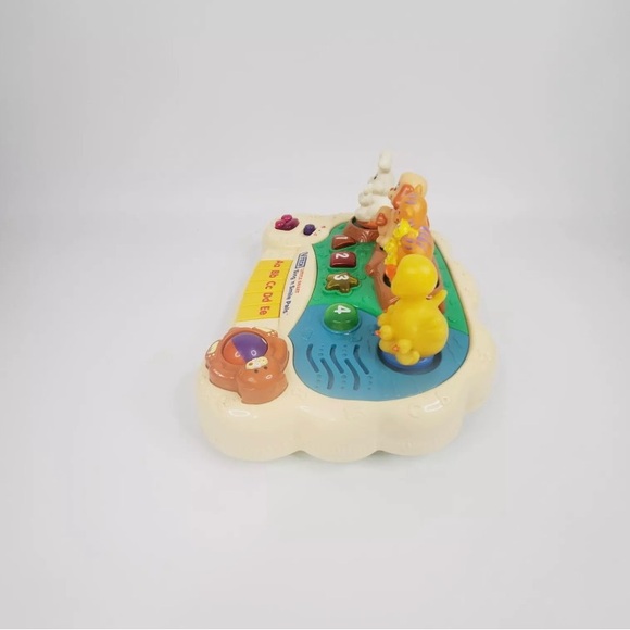 VTech Little Smart SING N SMILE PALS Musical Keyboard - 4 Melodies 4 Animals - Picture 4 of 10